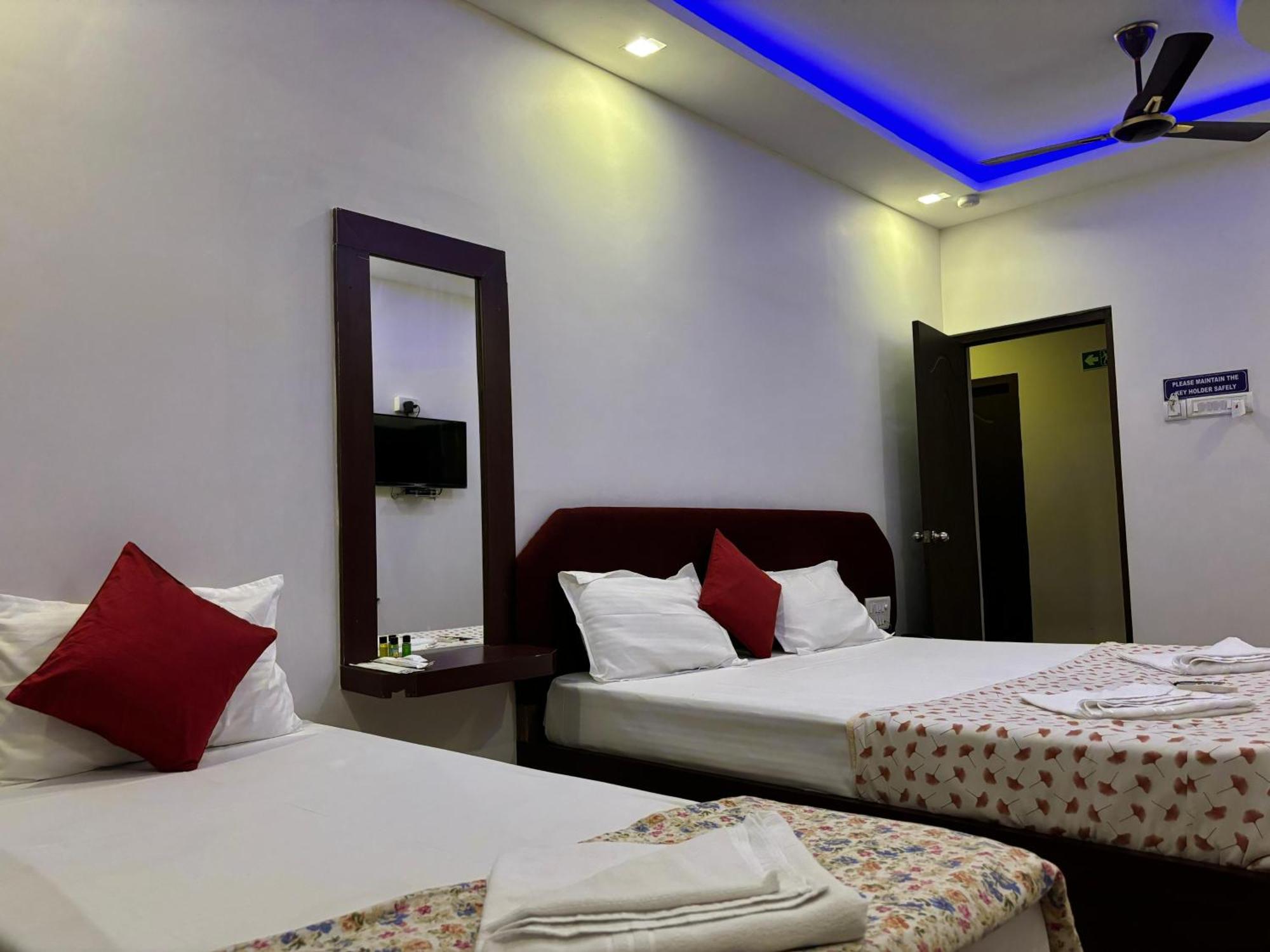 The Tamarind Tree Hotel & Restaurant Shadipur Экстерьер фото